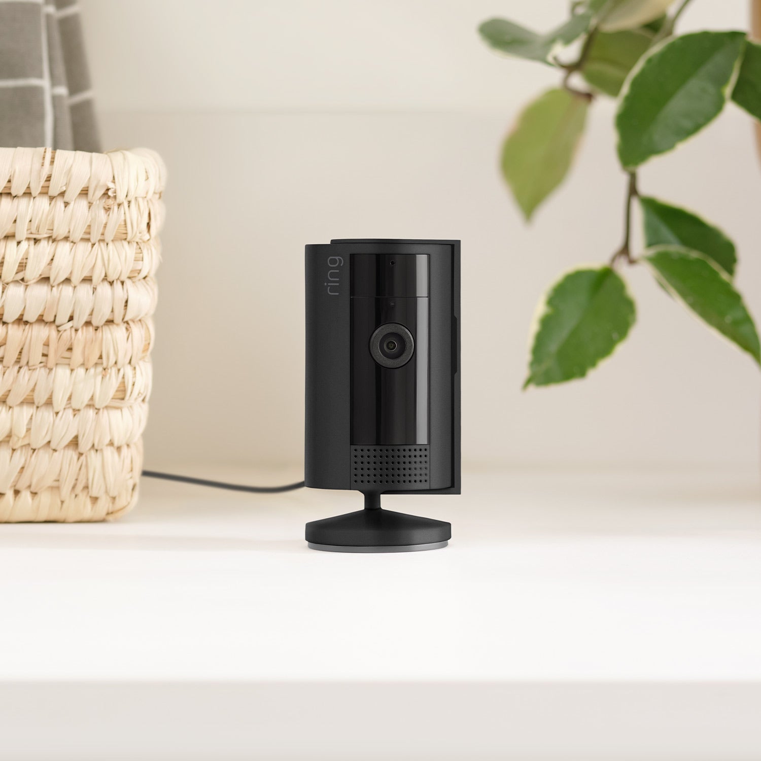 Ring Indoor Cam Plug-in